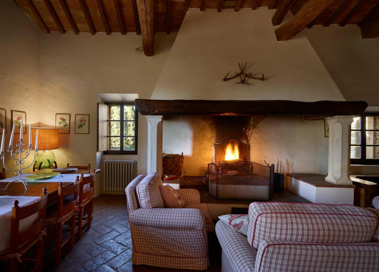 Borgo Lucignanello Bandini Villa San Giovanni dʼAsso Buitenkant foto